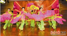 汇龙镇“村村乐”周年庆暨“走帮服”文艺演出